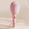 Brosse auto-nettoyante